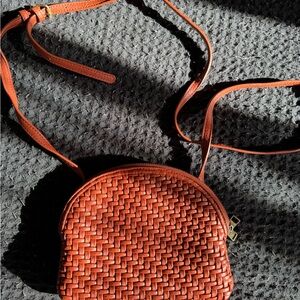 Antik Kraft Woven Crossbody Bag in Burnt Orange